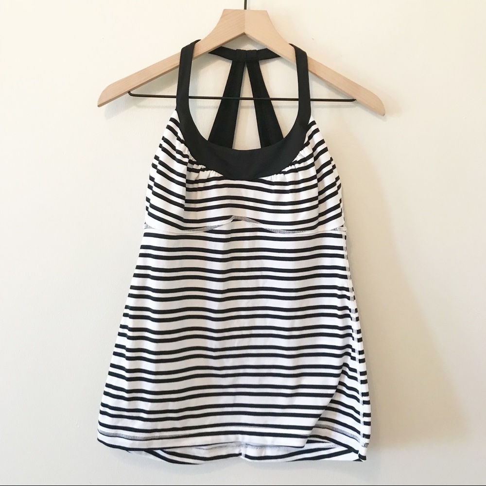 Like New Lululemon Black and White Striped Workout Tank Size 8